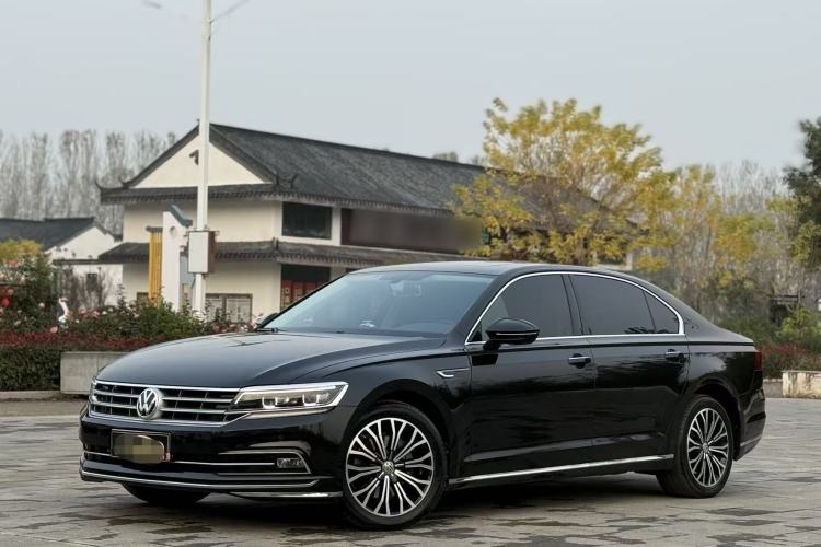 Used Volkswagen Phideon 2018 Revised Version 380TSI Two-Wheel Drive Business Edition

