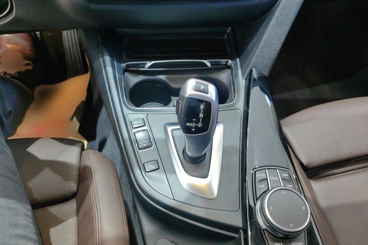 Used BMW 3 Series 2019 320Li Fashion Model
