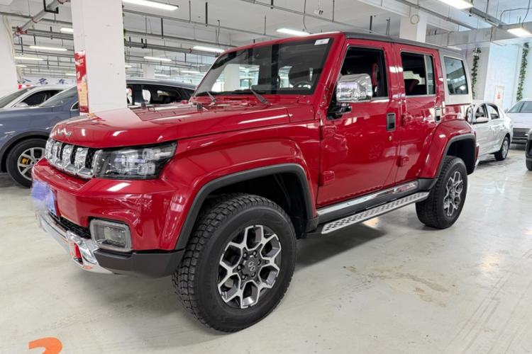 Used  BJ40 2018 PLUS 2.3T Automatic Four-Wheel Drive Flagship Version China V Emission Standard

