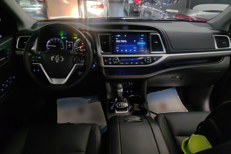 Used Toyota Highlander 2018 2.0T Four-Wheel Drive Supreme Edition 7-Seater China VI
