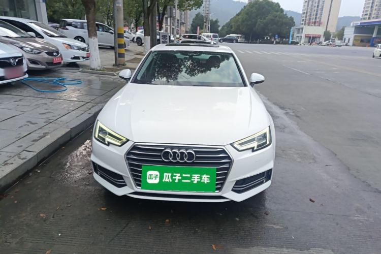 Used Audi A4L 2019 40 TFSI Ambition China VI