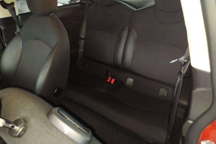 Used  MINI 2011 1.6L COOPER Fun
