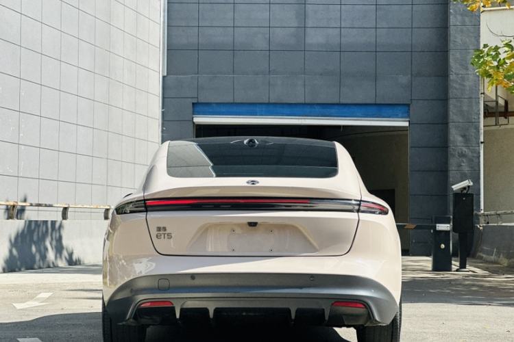 Used Nio ET5 2022 75 kWh