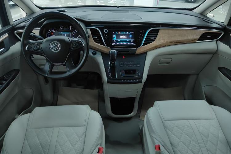 Used Buick GL8 2018 ES 28T Comfort Model China VI Standard
