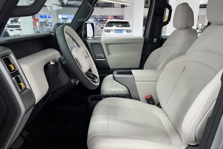 Used iCAR V23 2025 501 Four-Wheel Drive Advanced Version