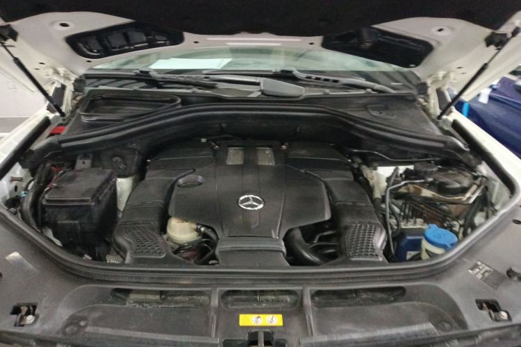 Used Mercedes-Benz M-Class 2014 ML 320 4MATIC
