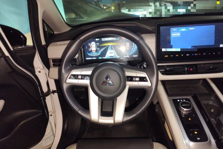 Used Mitsubishi AIRTREK 2022 Hardcore Edition