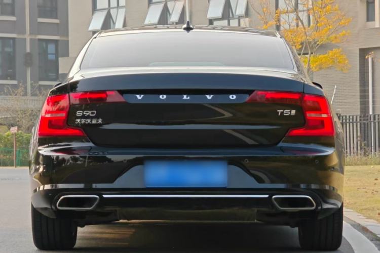 Used Volvo S90 2020 Facelifted T5 Zhiyi Luxury Edition