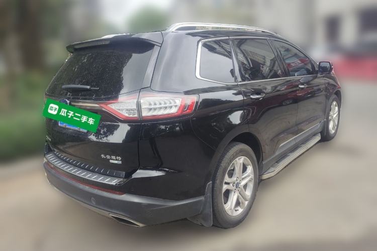 Used Ford Edge 2016 EcoBoost 245 Four-Wheel Drive Titanium Edition 7-Seater
