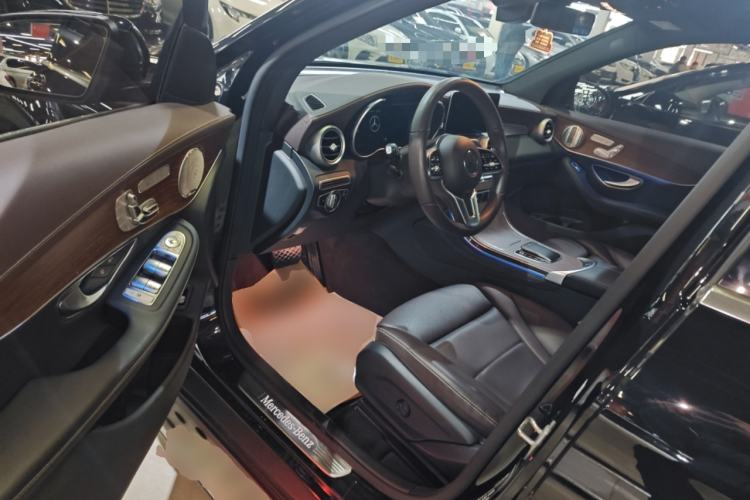 Used Mercedes-Benz GLC 2021 GLC 300 L 4MATIC Dynamic Model
