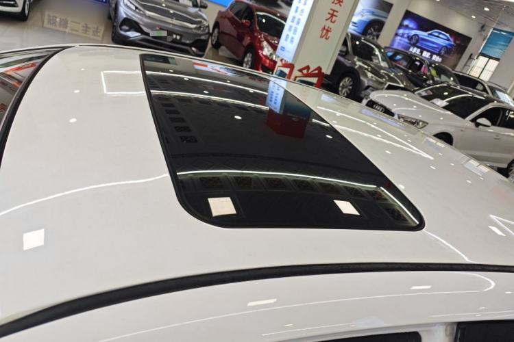 Used Geely Auto Vision 2019 Upgraded Model 1.5L Manual Luxury Version China VI Standard