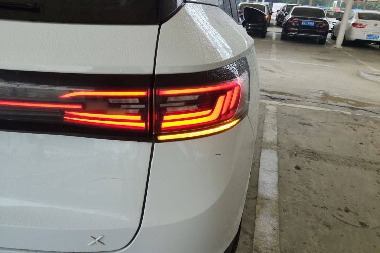 Used Volkswagen ID.4 X 2021 Pro Smart Long-Range Edition
