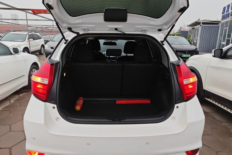 Used Toyota YARiS L 2019 1.5E CVT Dynamic Edition China VI compliant
