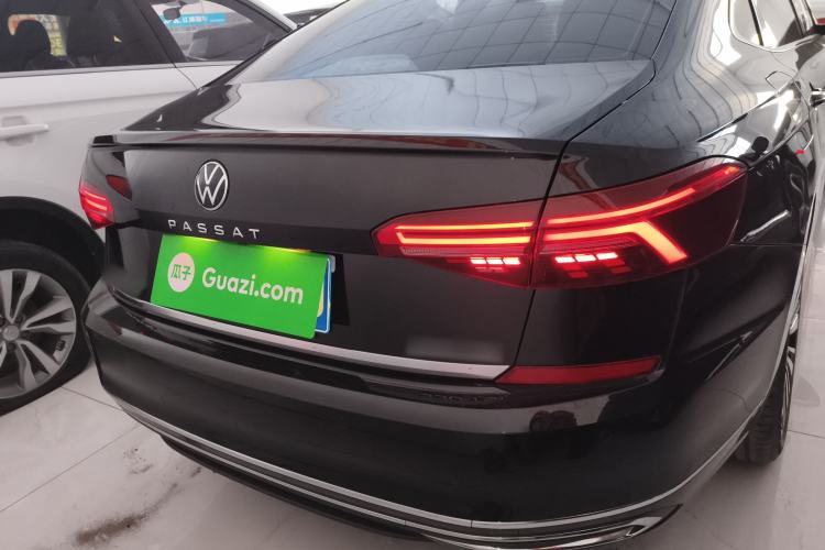 Used Volkswagen Passat 2020 Revised Version 330TSI Luxury Edition China VI Standard
