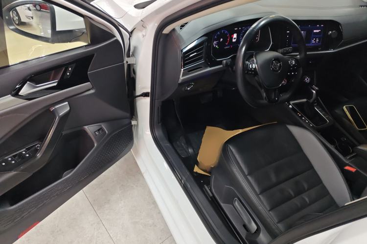 Used Volkswagen Sagitar 2022 200TSI DSG Flyover Edition
