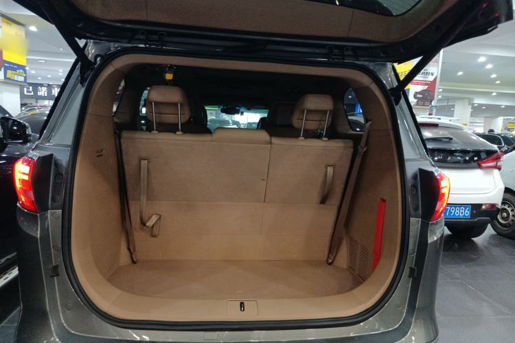 Used Buick GL8 2018 ES 28T Flagship Model China VI Standard
