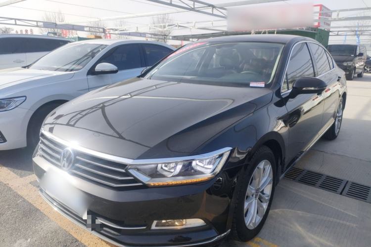 Used Volkswagen Magotan 2017 330TSI DSG Luxury Model
