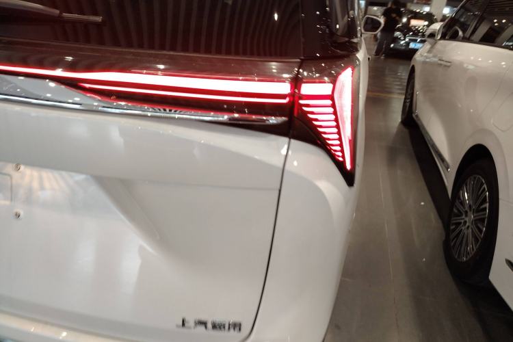 Used Buick GL8 2025 Lu Zun Deluxe Edition