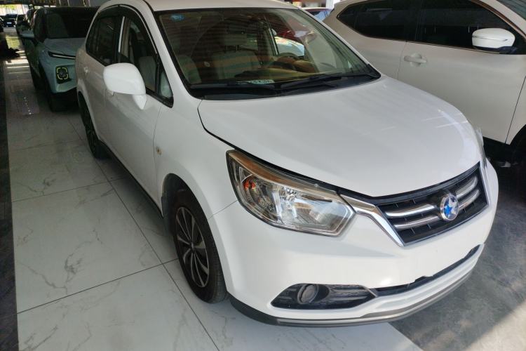 Used Venucia D50 2015 1.6L Automatic Fashion Edition