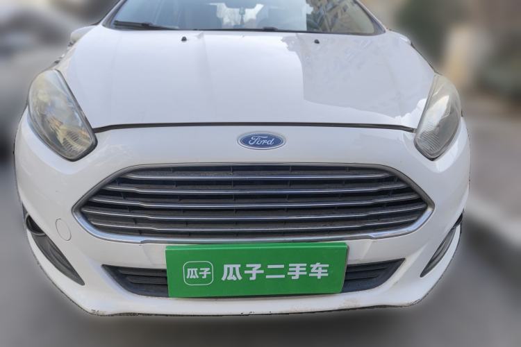 Used Ford Fiesta 2013 Sedan 1.5L Automatic Fashion Edition
