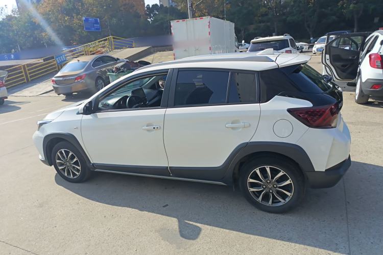 Used Toyota YARiS L 2022 X-Trail 1.5L CVT Luxury PLUS Edition
