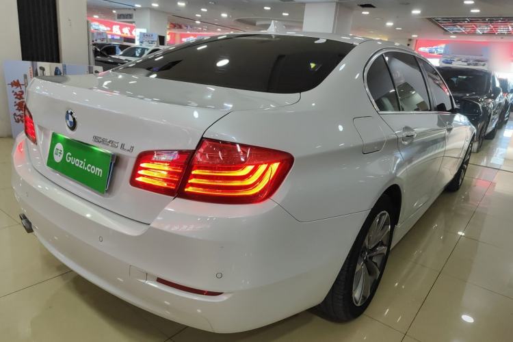 Used BMW 5 Series 2017 525Li Leading Model
