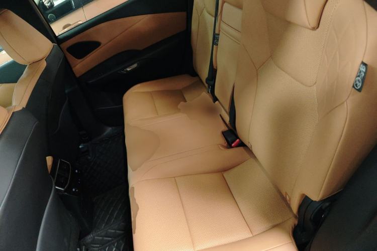 Used Lexus RX 2023 350h Two-Wheel Drive Enjoyment Version
