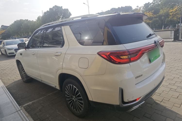 Used Changan CS95 2019 2.0T Two-Wheel-Drive Luxury Version
