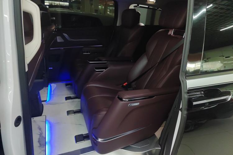 Used Buick Century 2023 2.0T Six-Seater Yinshi Edition