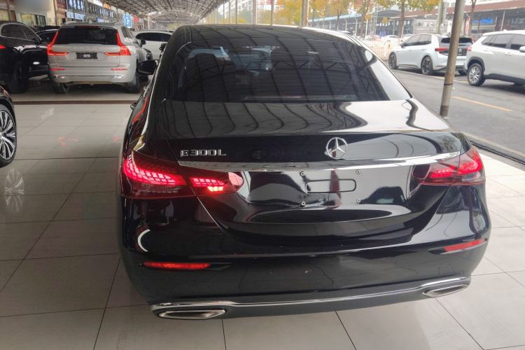 Used Mercedes-Benz E-Class 2022 Second Facelift E 300 L Fashion Edition