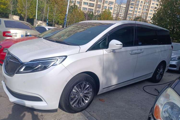 Used Buick GL8 2018 ES 28T Flagship Model China VI Standard
