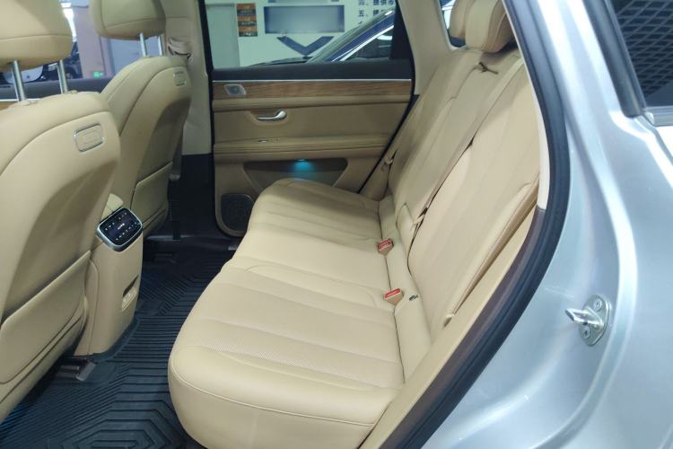 Used Hima AITO M7 2024 1.5T Rear-Drive Plus Version 5 Seats
