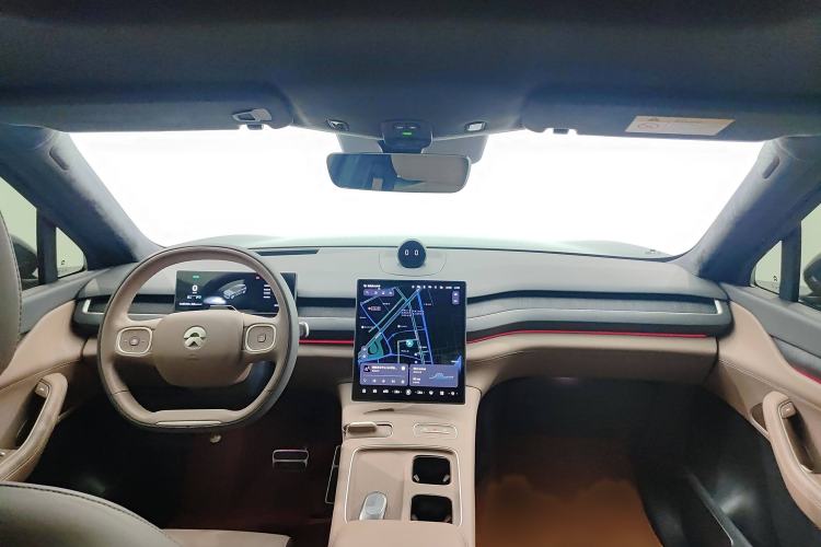 Used Nio ES8 2023 75 kWh Executive Edition
