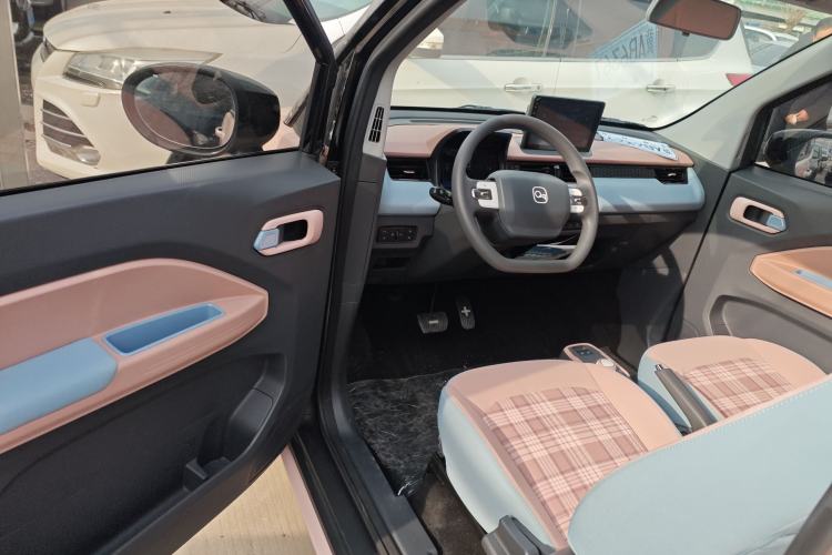 Used Chery QQ Ice Cream 2024 Edition Youth Version 205km Sundae
