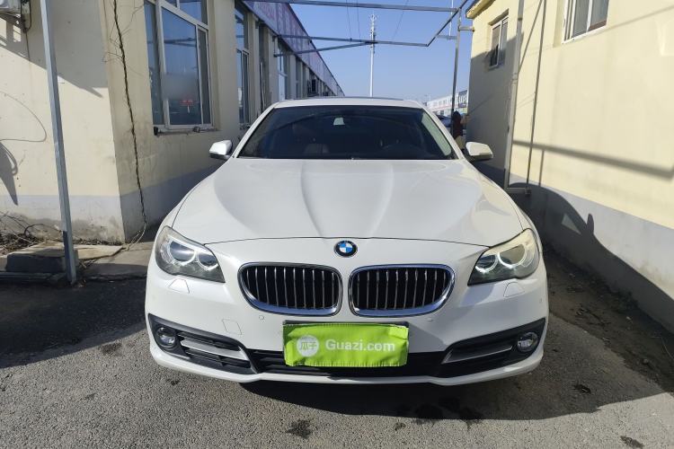 Used BMW 5 Series 2014 520i Elegant Edition
