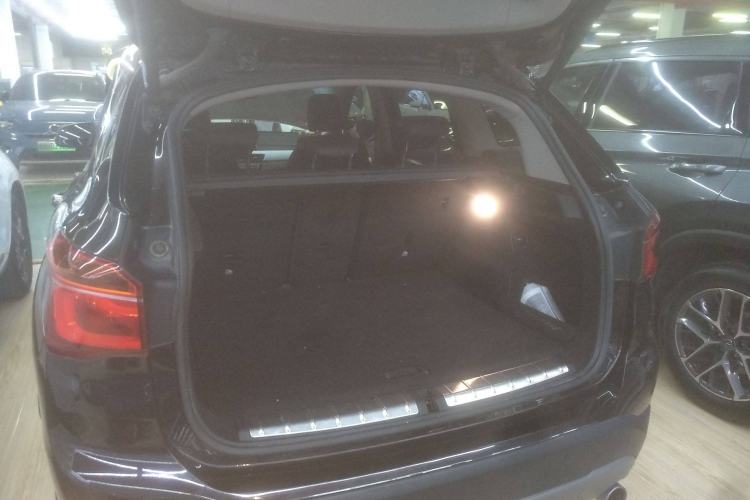 Used BMW X1 2018 sDrive20Li Leading Model
