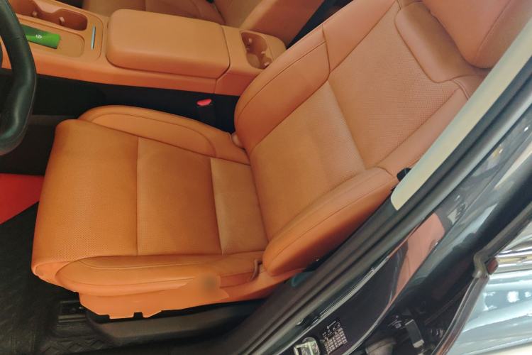 Used Leapmotor C16 2024 Range-Extended 200 Luxury Edition
