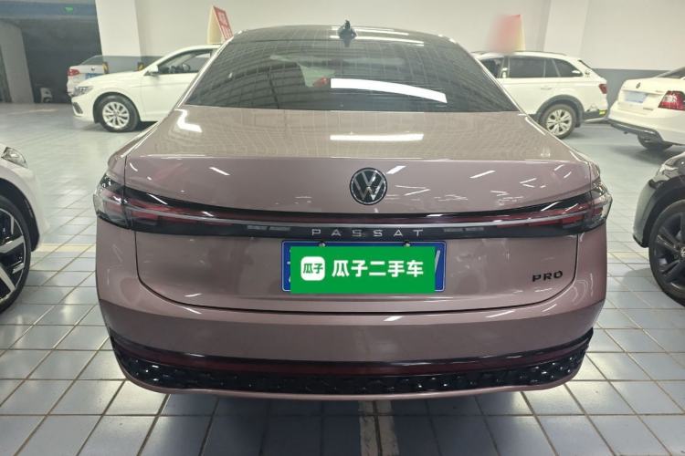 Used Volkswagen Passat 2025 Pro 380TSI Starry Dragon Luxury Edition
