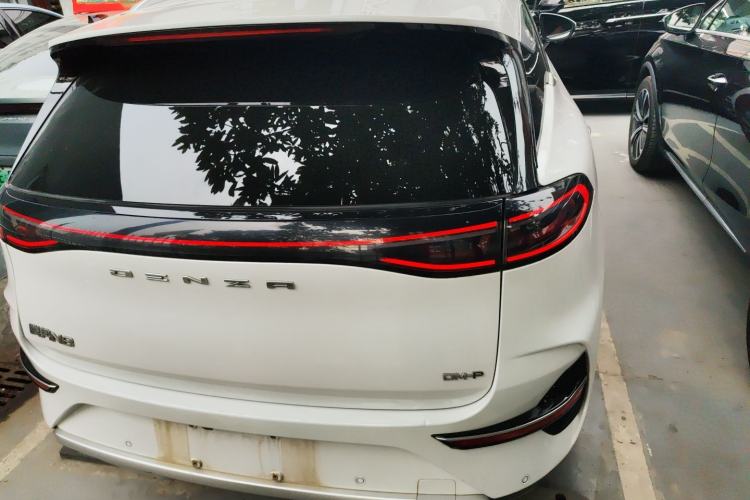 Used Denza N8 2023 Four-Wheel Drive Ultra-Hybrid Flagship Seven-Seater Version