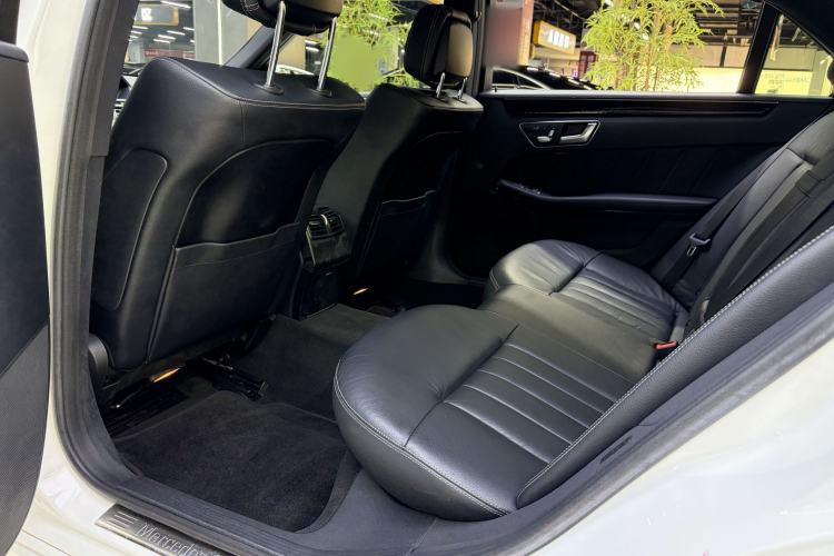 Used Mercedes-Benz E-Class 2014 Restyled E 300 L Sport Edition
