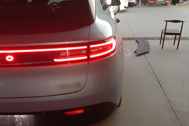 Used Hima AITO M5 2022 Pure Electric All-Wheel-Drive Performance Edition
