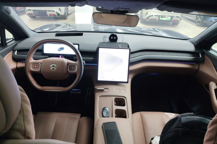 Used Nio ES8 2024 75 kWh