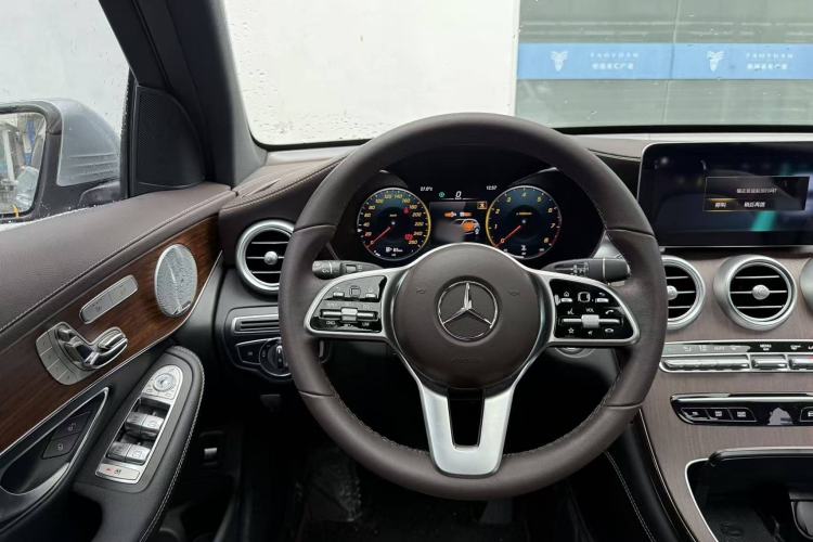 Used Mercedes-Benz GLC 2020 GLC 300 L 4MATIC Dynamic Edition
