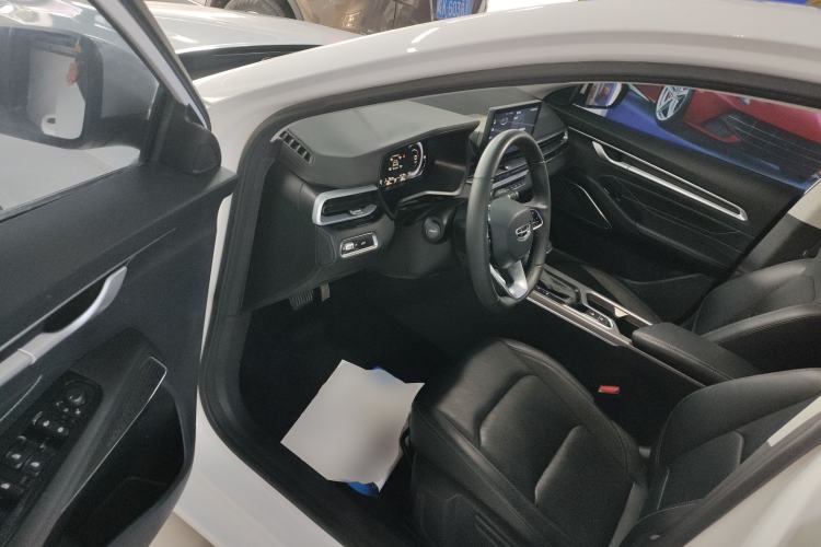 Used Geely Auto Emgrand 2023 4th Generation Champion Edition 1.5L CVT Luxury Model
