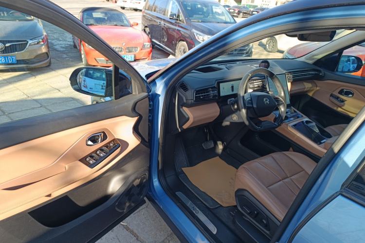 Used Nio ES8 2018 355 km Base Version 7-Seater Edition