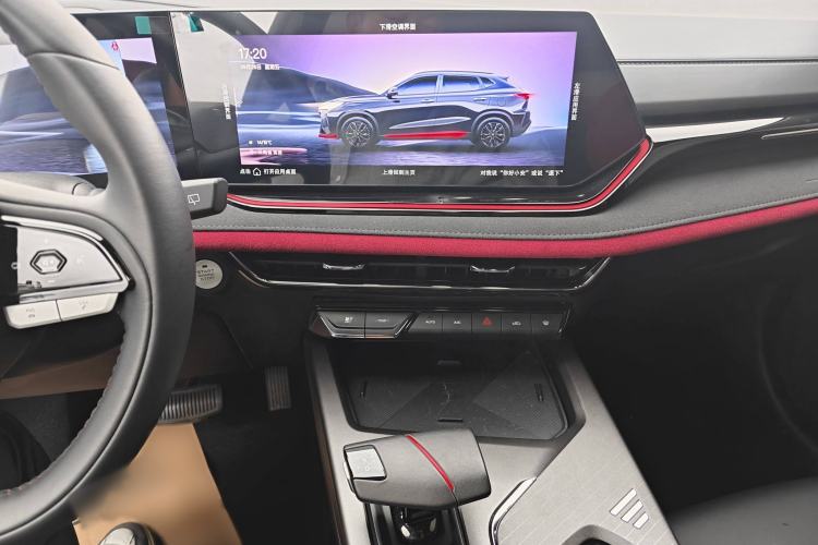 Used Changan X5 PLUS 2024 1.5T DCT ZhiZun Version
