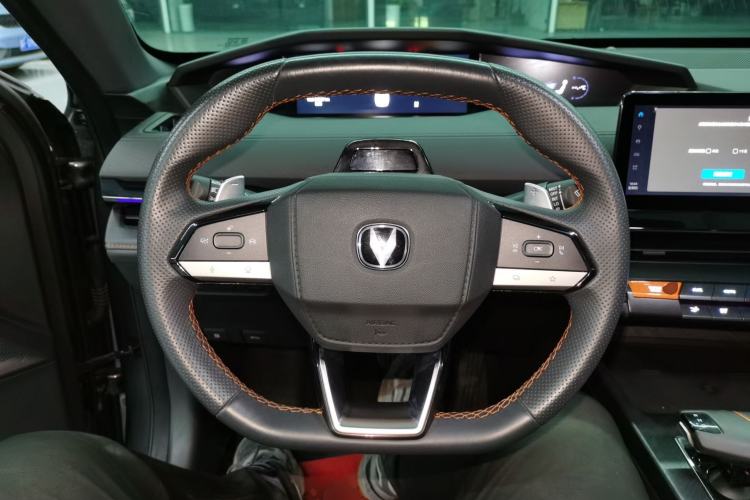 Used Changan UNI-V 2022 1.5T Prestige Version
