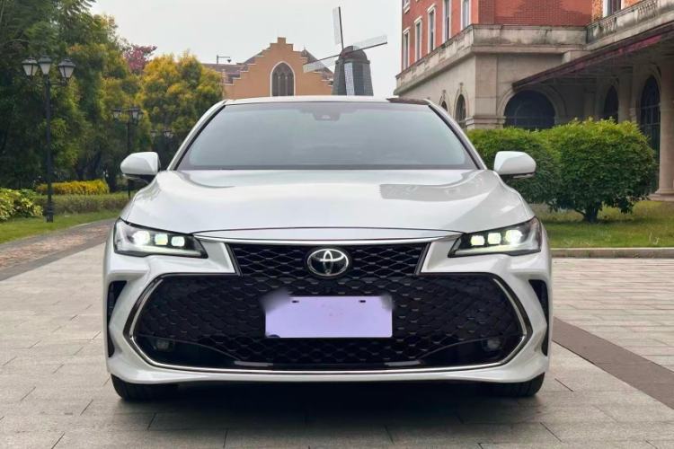 Used Toyota Avalon 2023 2.5L Touring Premium Edition
