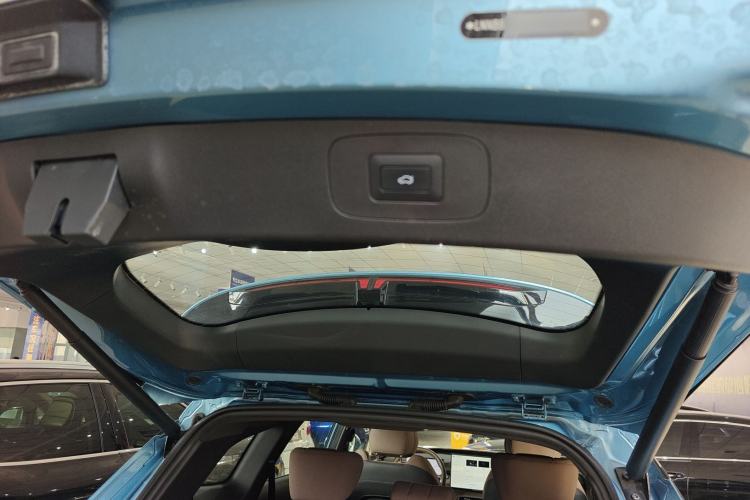 Used Chery Tiggo 8 PLUS C-DM 2025 1.5T 116 km Prestige Version 5 Seats