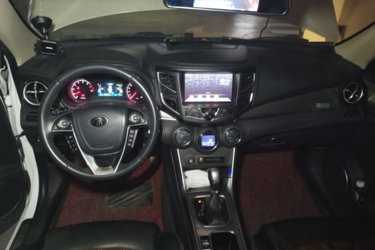 Used BYD Song 2016 Gaishi Edition 1.5TID Automatic Luxury Model
